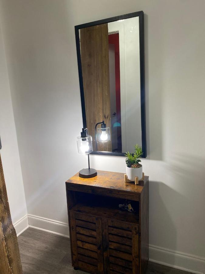 Industrial Smart Home Apartment In The Center Of Downtown Мемфис Екстериор снимка
